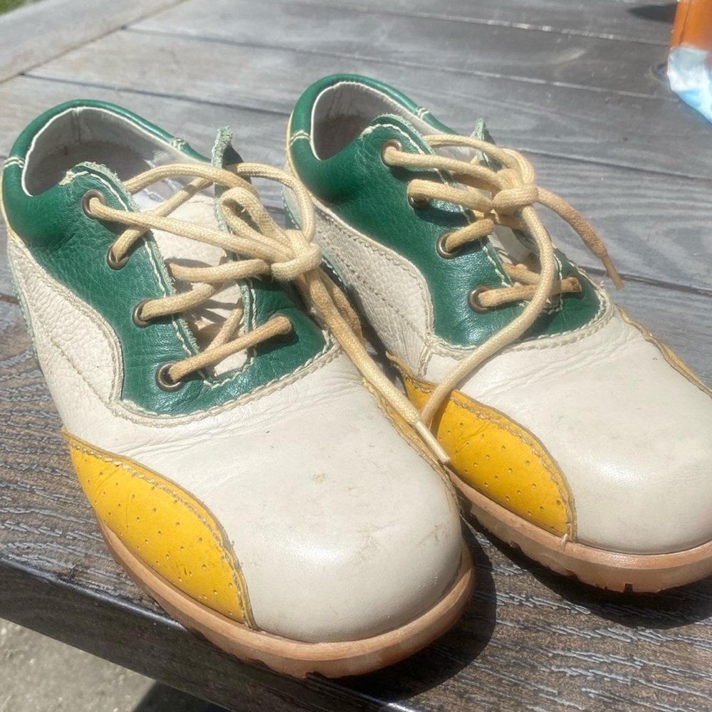 Fluevog vintage Drivers F10 green yellow and cream. Sz M8